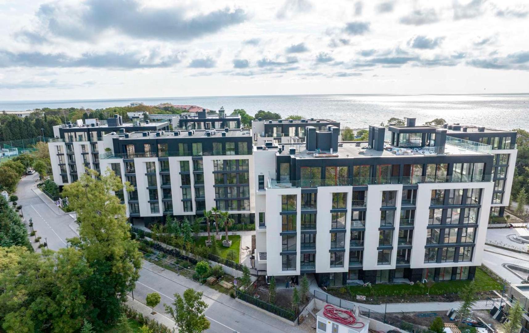 Sea Flats With Parking And Pool In Azur Residence St. Konstantin og Helena Eksteriør bilde